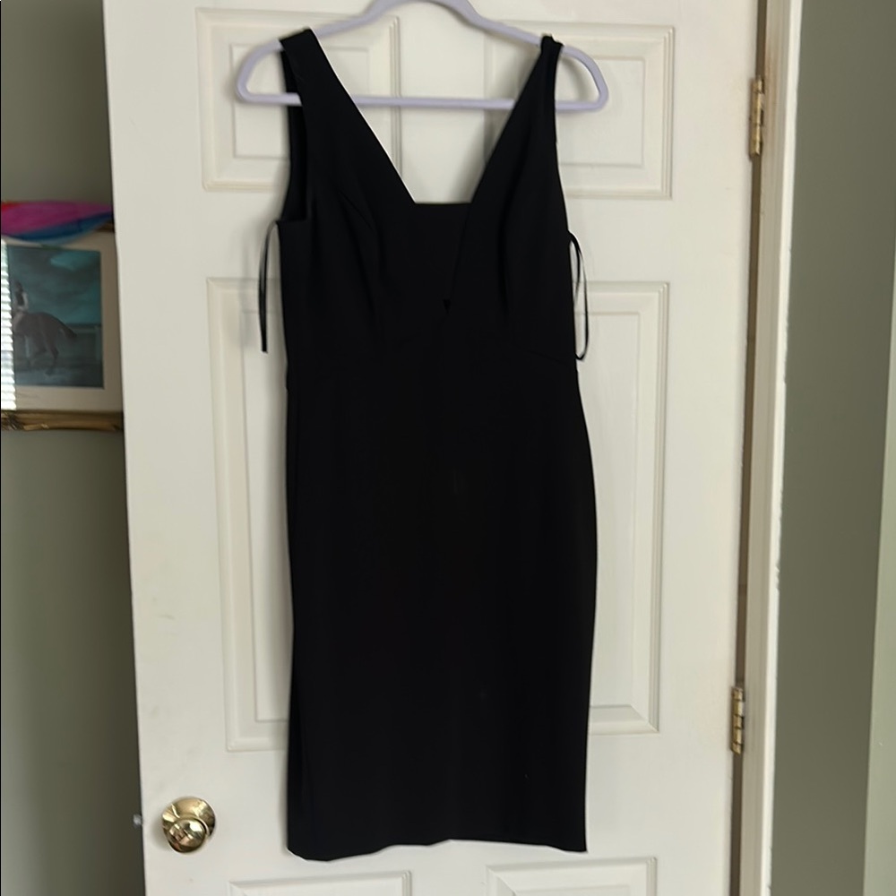 Lauren Ralph Lauren Black V-Neck Sheath Dress Midi